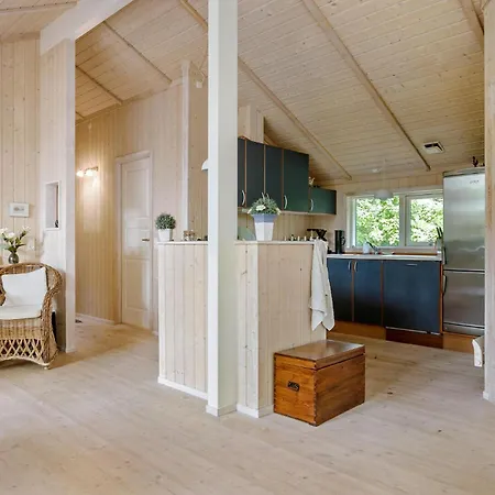 Lovely In With Kitchen Holiday home